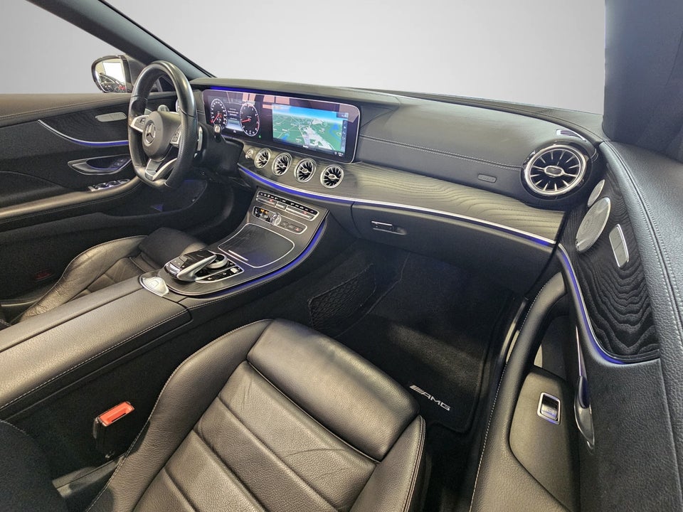 Mercedes E300 2,0 AMG Line Cabriolet aut. 2d