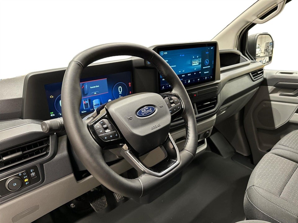 Ford Transit Custom 320L 2,0 EcoBlue Trend aut.