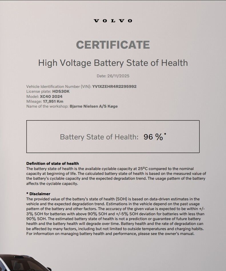 Volvo XC40 ReCharge Extended Range Core 5d