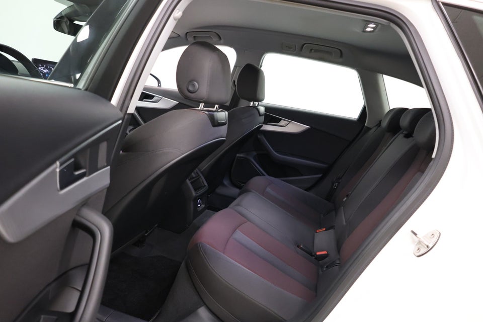 Audi A4 40 TFSi Sport Prestige Avant S-tr. 5d