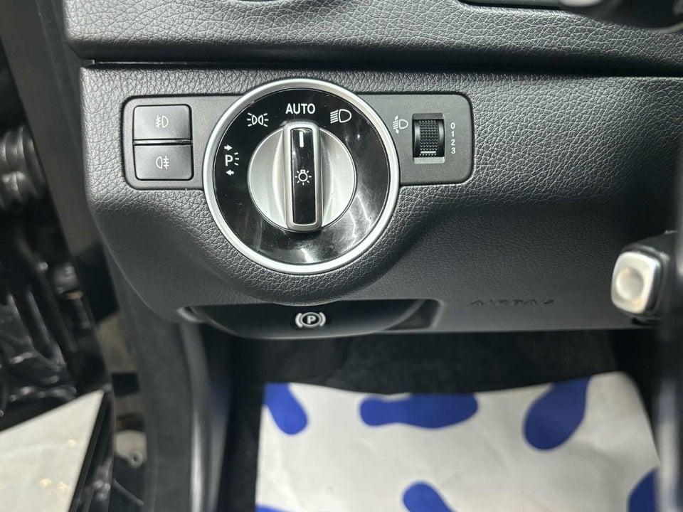 Mercedes C180 2,2 CDi Avantgarde BE 4d