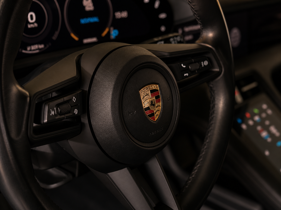 Porsche Taycan 4S Performance+ 4d