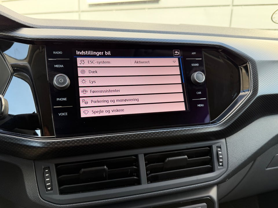 VW T-Cross 1,6 TDi 95 Life DSG Van 5d