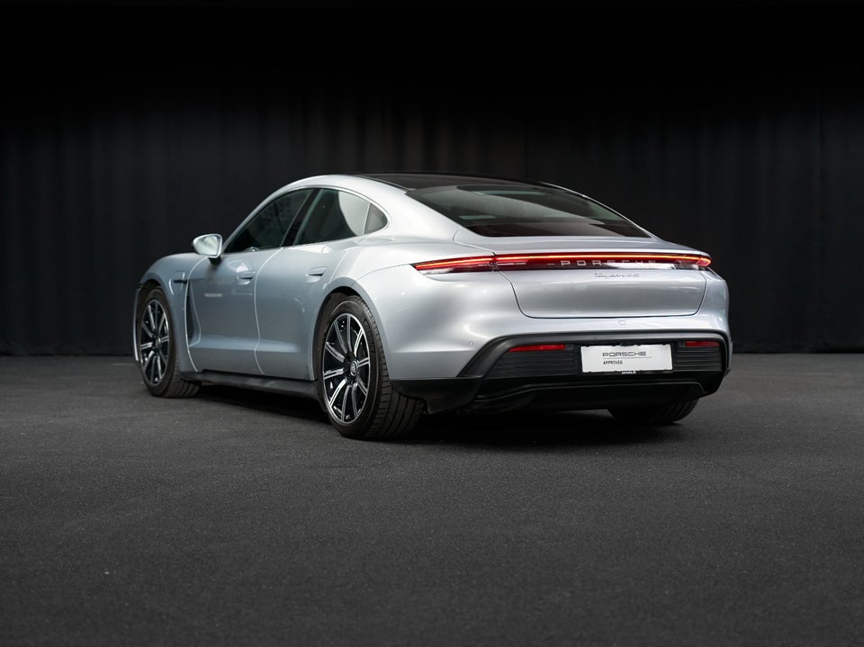 Porsche Taycan 4S 4d