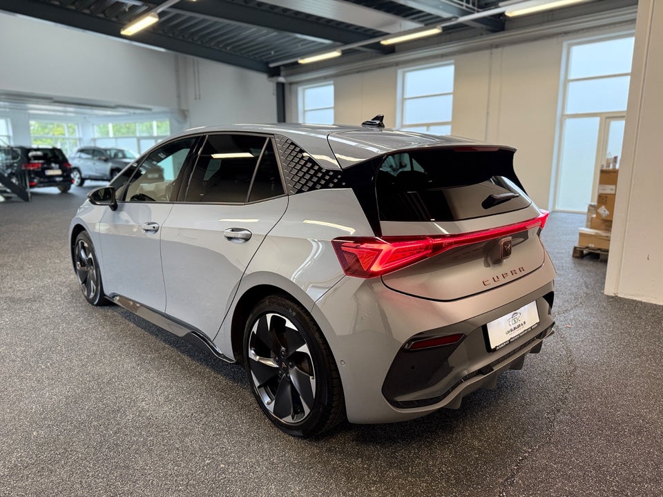 Cupra Born 58 e-Boost 5d