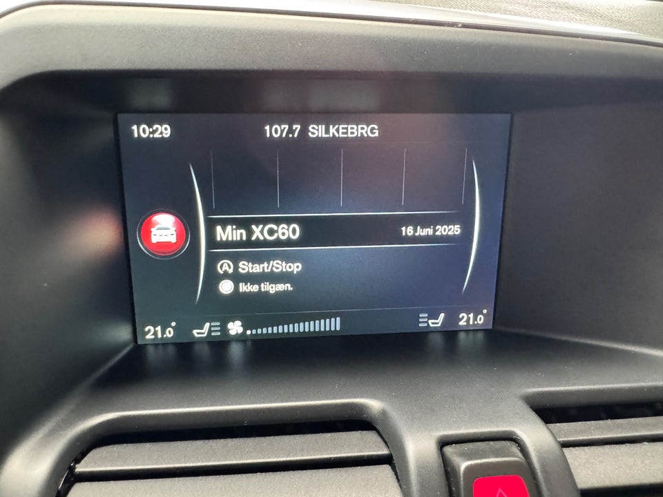 Volvo XC60 2,0 D4 190 Momentum 5d