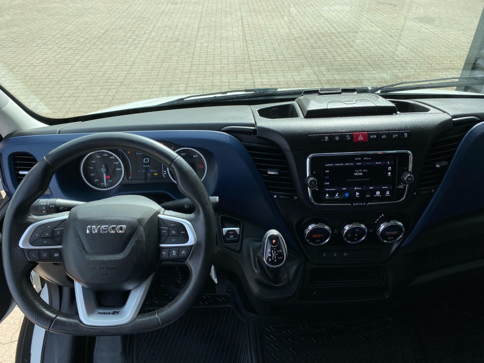 Iveco Daily 3,0 35S21 12m³ Van AG8