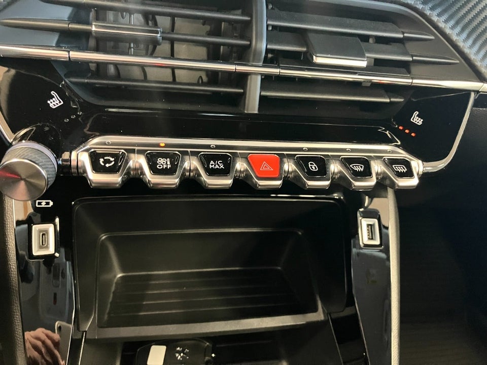 Peugeot e-208 50 Active Pack 5d