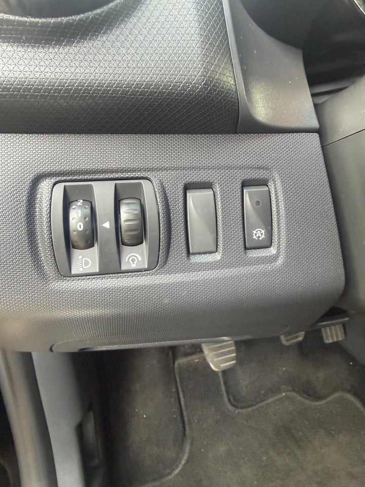 Renault Clio IV 1,5 dCi 90 Dynamique 5d