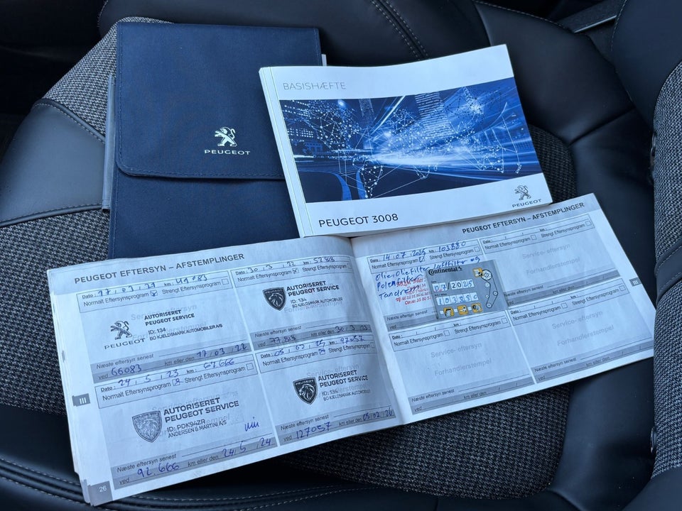 Peugeot 3008 1,2 e-THP 130 Allure EAT6 5d