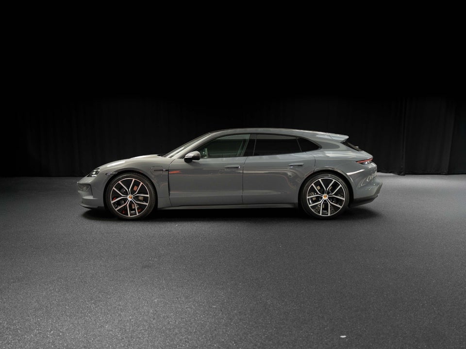 Porsche Taycan Performance+ Sport Turismo 5d