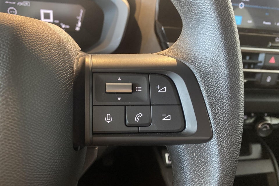 Citroën C4 1,2 PureTech 100 Live 5d