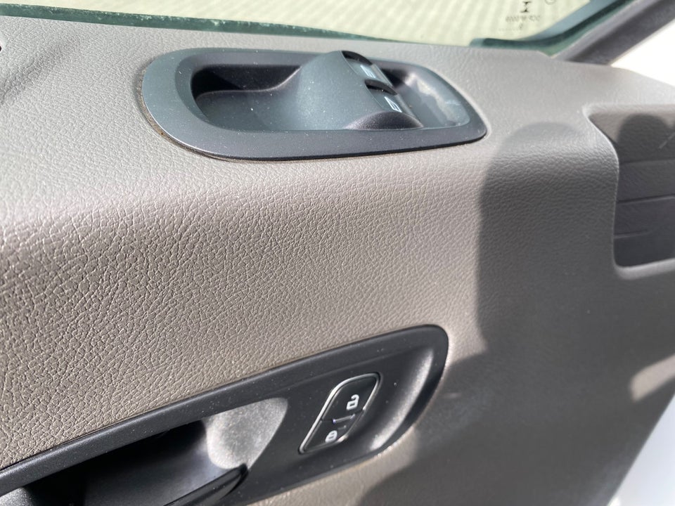 Ford Transit 350 L3 Van 2,0 TDCi 130 Ambiente H2 FWD