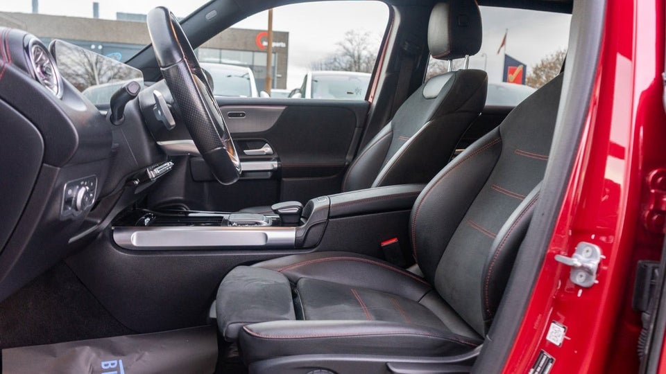 Mercedes EQB250+ AMG Line 7prs 5d