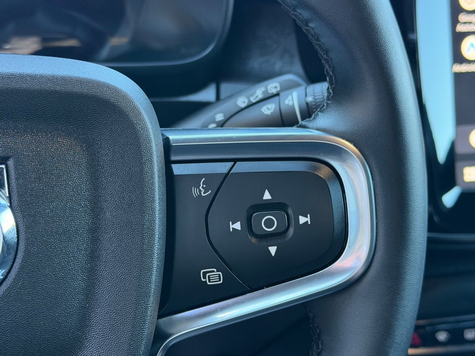 Volvo XC40 P6 ReCharge Core 5d