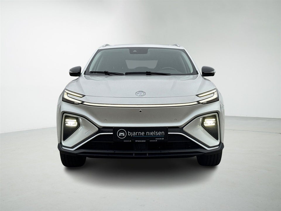 MG Marvel R Luxury 5d