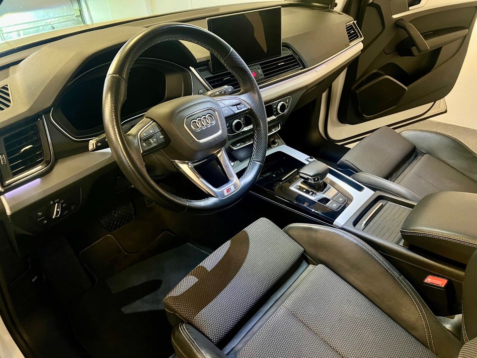 Audi Q5 50 TFSi e S-line quattro S-tr. 5d