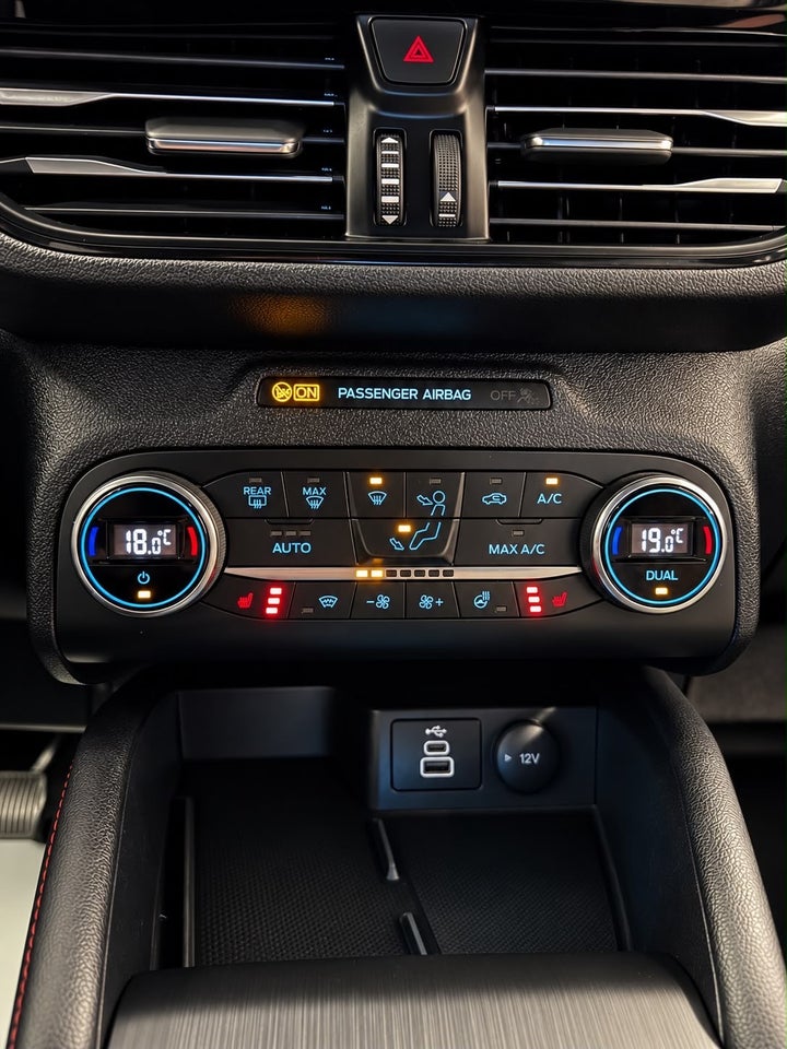 Ford Kuga 2,5 PHEV ST-Line X CVT 5d