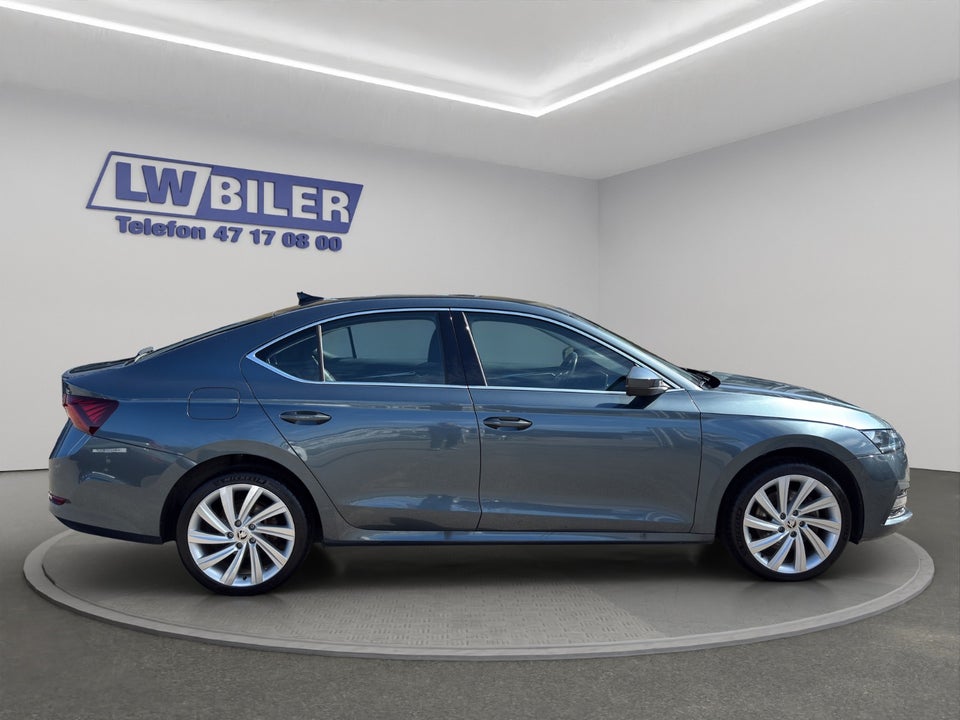 Skoda Octavia 1,4 TSi iV Plus DSG 5d