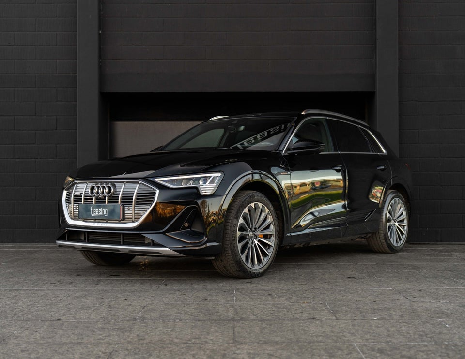 Audi e-tron 55 S-line quattro 5d