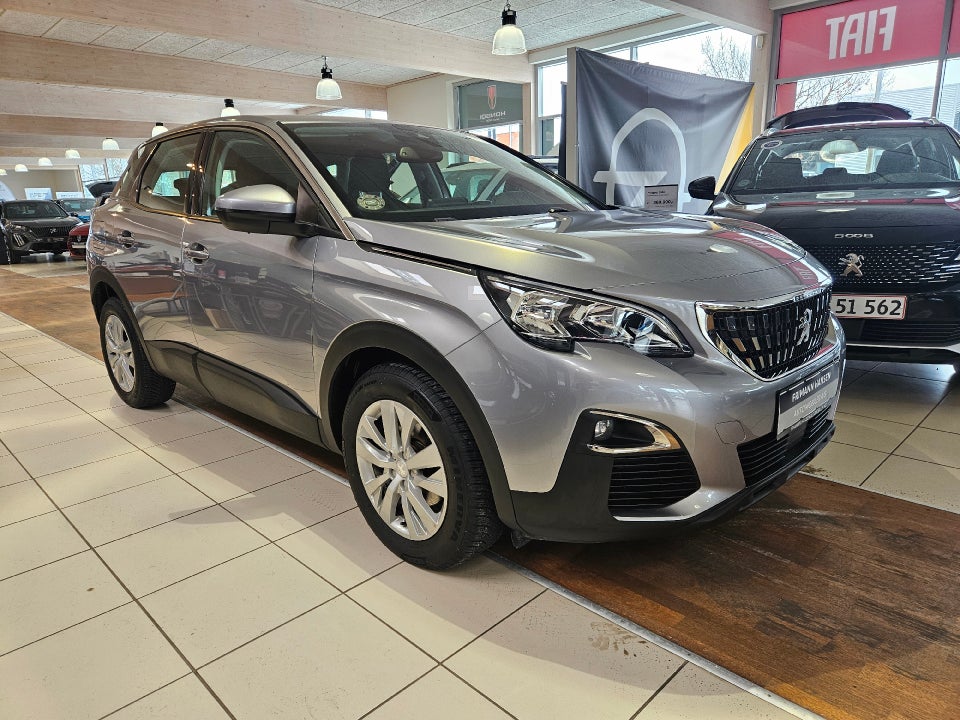 Peugeot 3008 1,2 e-THP 130 Strike 5d