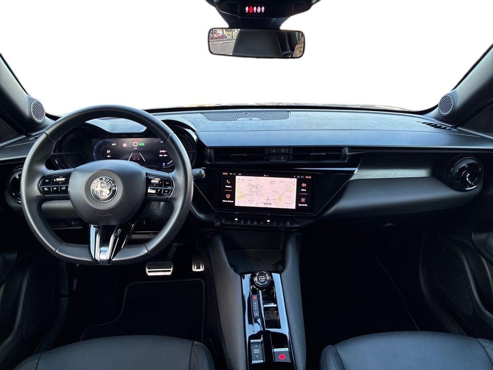 Alfa Romeo Junior Elettrica Speciale 5d