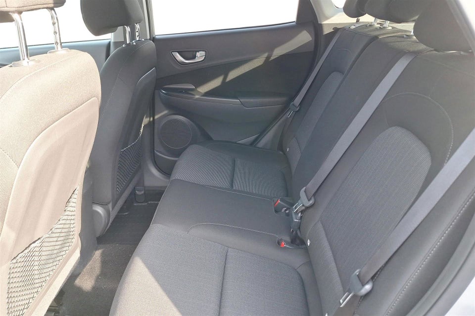 Hyundai Kona 1,0 T-GDi Essential DCT 5d