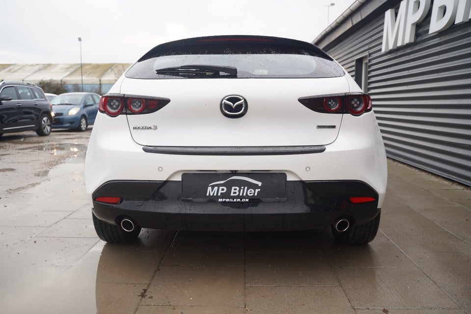 Mazda 3 1,8 SkyActiv-D 116 Sky aut. 5d