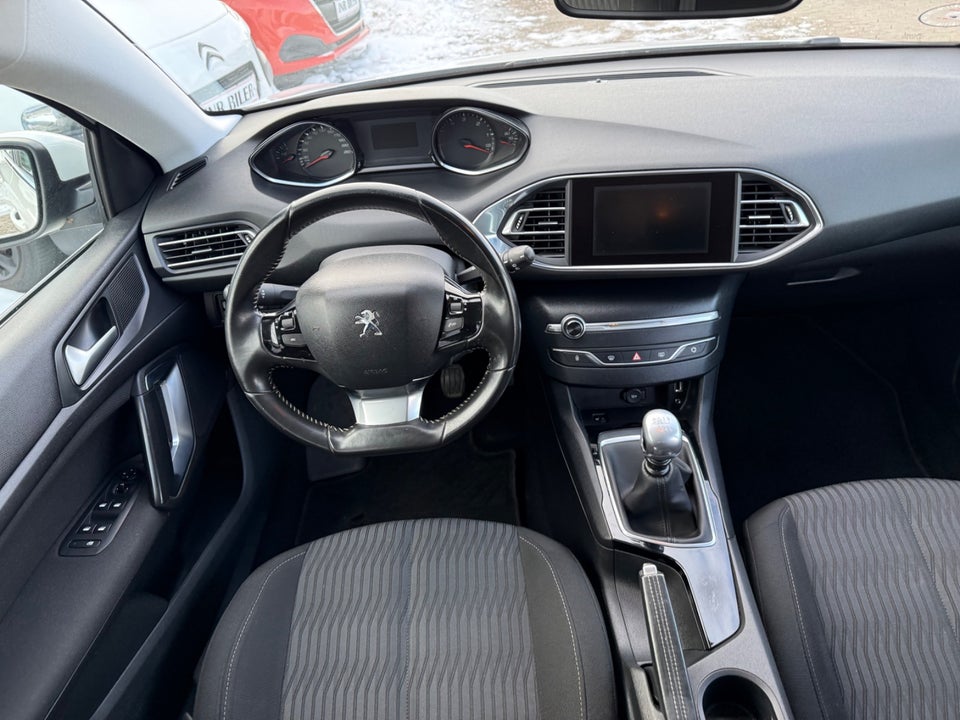 Peugeot 308 1,6 BlueHDi 120 Active SW 5d