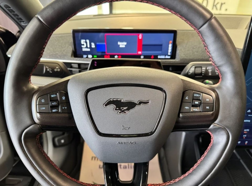 Ford Mustang Mach-E 98 Extended Range AWD 5d