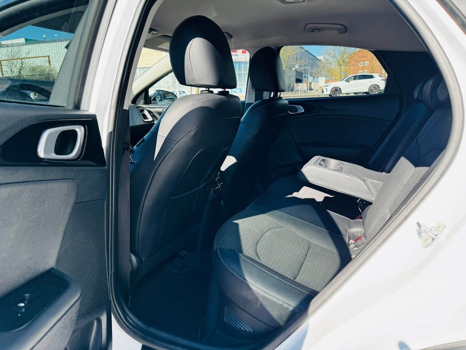 Kia XCeed 1,6 PHEV Upgrade Intro DCT 5d