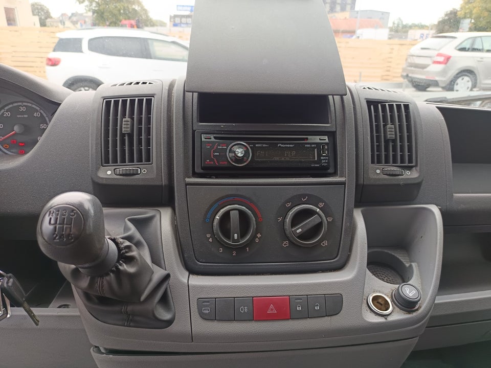 Citroën Jumper 33 2,2 HDi 120 Ladvogn lang 2d