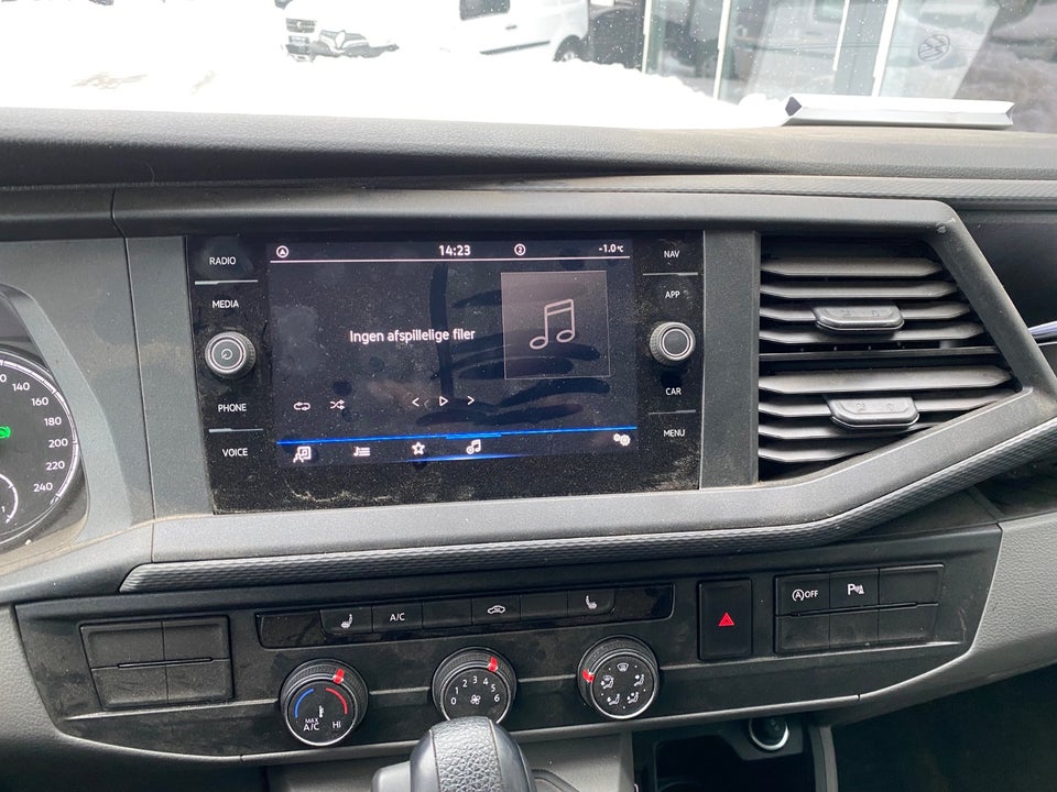 VW Transporter 2,0 TDi 150 Kassevogn DSG lang