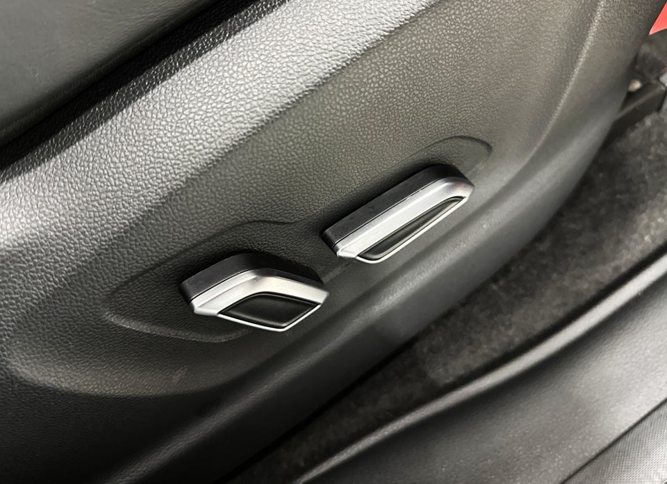 MG EHS 1,5 PHEV Luxury 5d