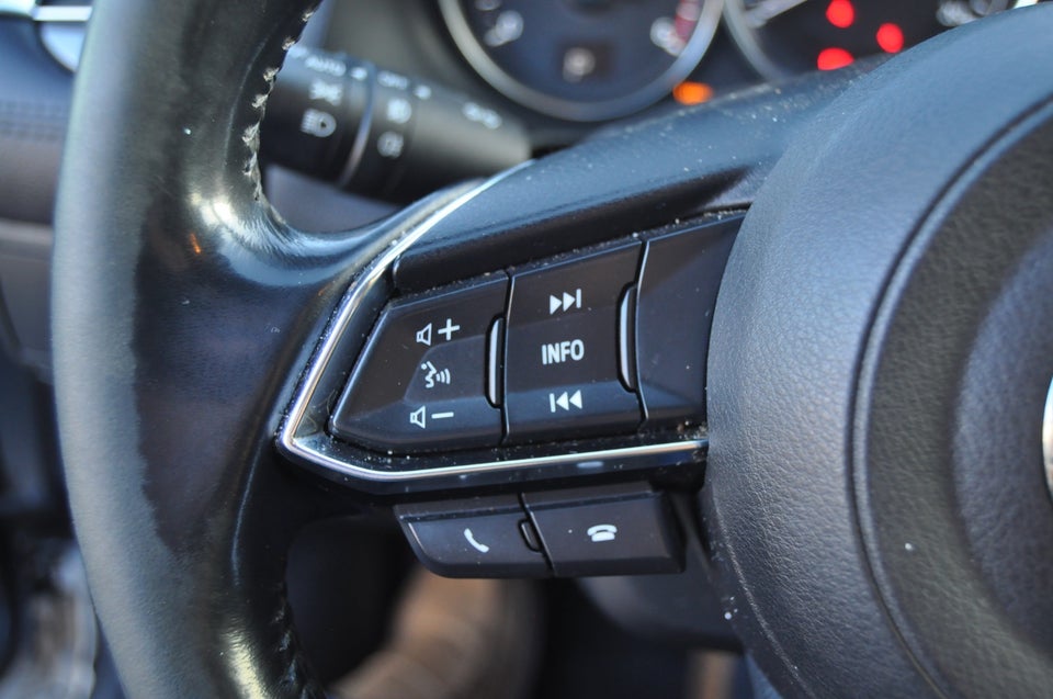 Mazda 6 2,2 SkyActiv-D 150 Core stc. aut. 5d