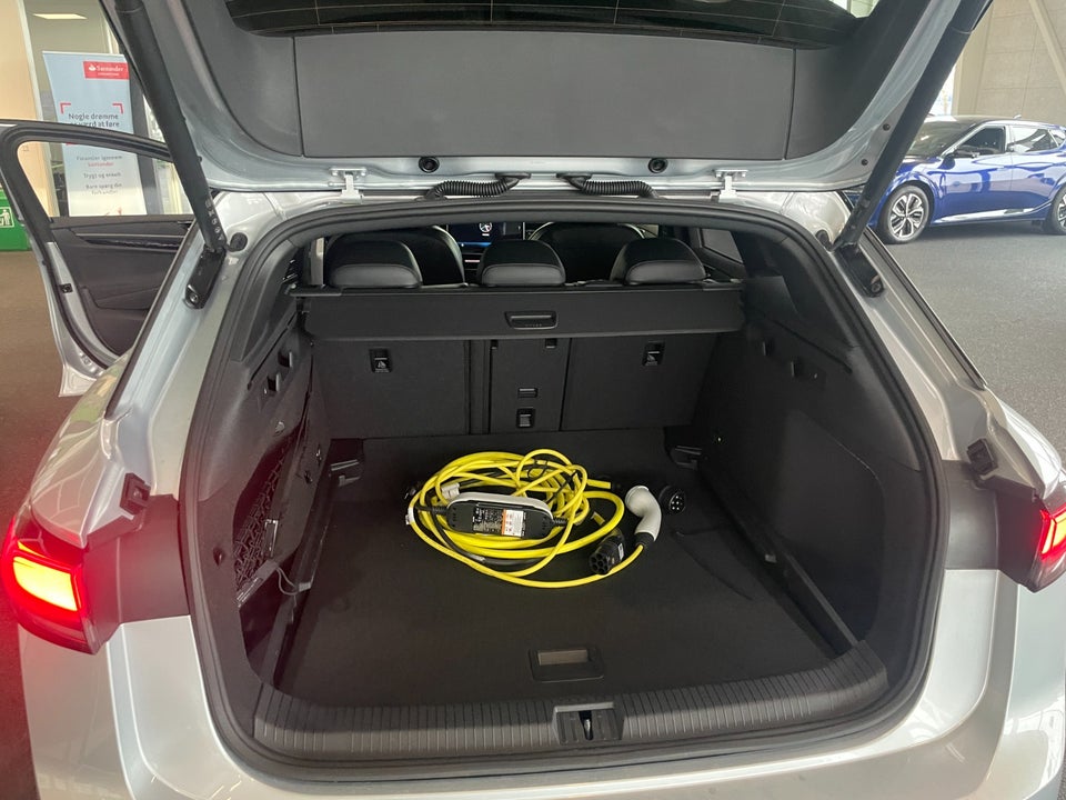 VW ID.7 77 Style+ Tourer 5d