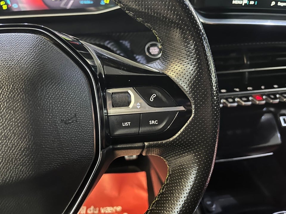 Peugeot e-2008 50 GT 5d