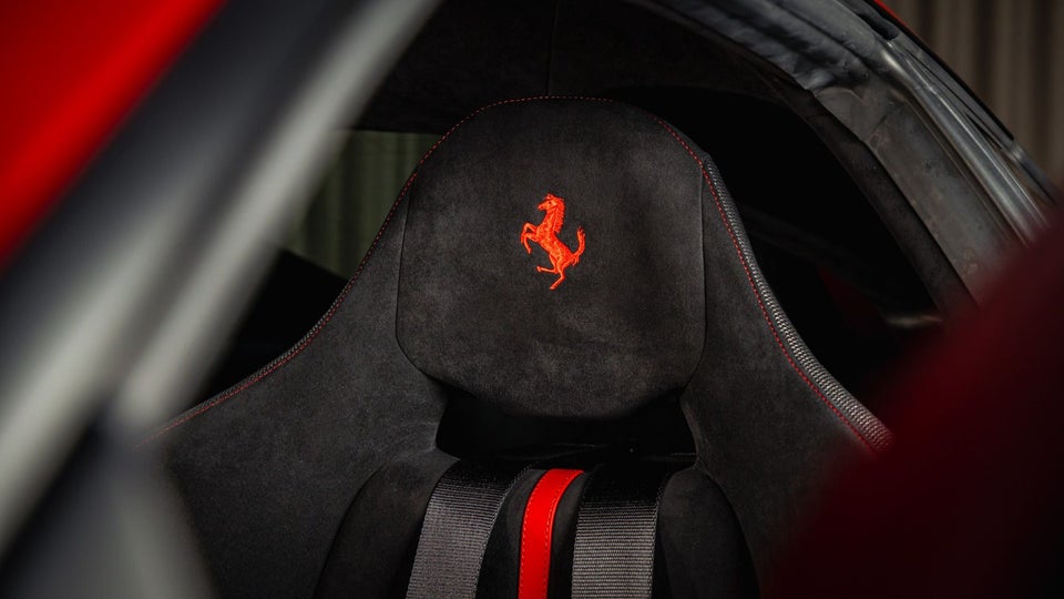 Ferrari F12tdf 6,3 DCT 2d