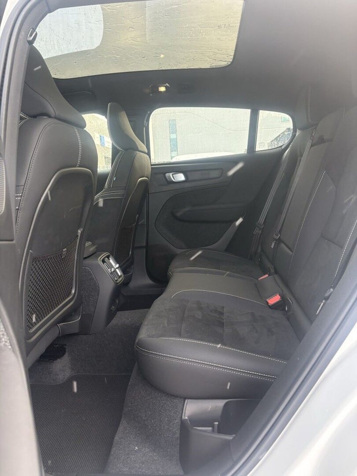 Volvo C40 ReCharge Twin Plus 5d