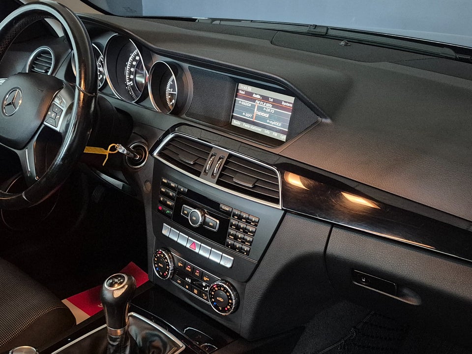 Mercedes C180 2,2 CDi Avantgarde BE 4d