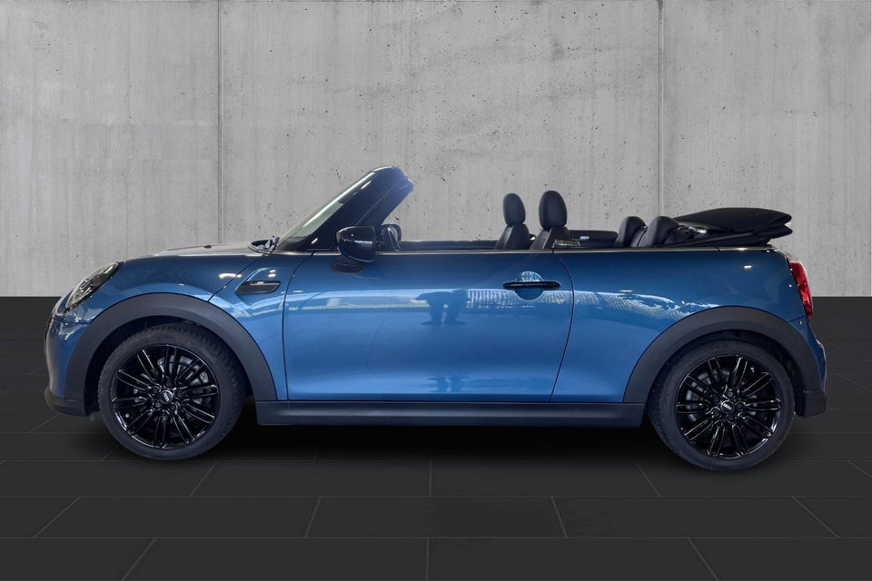 MINI Cooper 1,5 Essential Cabriolet aut. 2d
