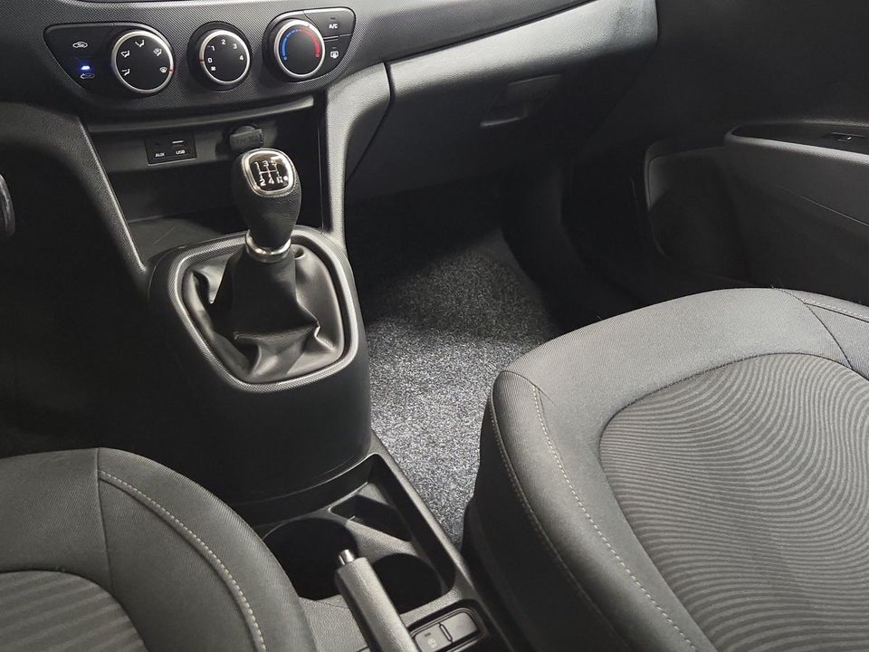 Hyundai i10 1,0 2019 Edition 5d