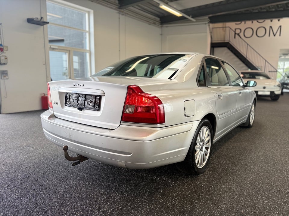 Volvo S80 2,4 aut. 4d