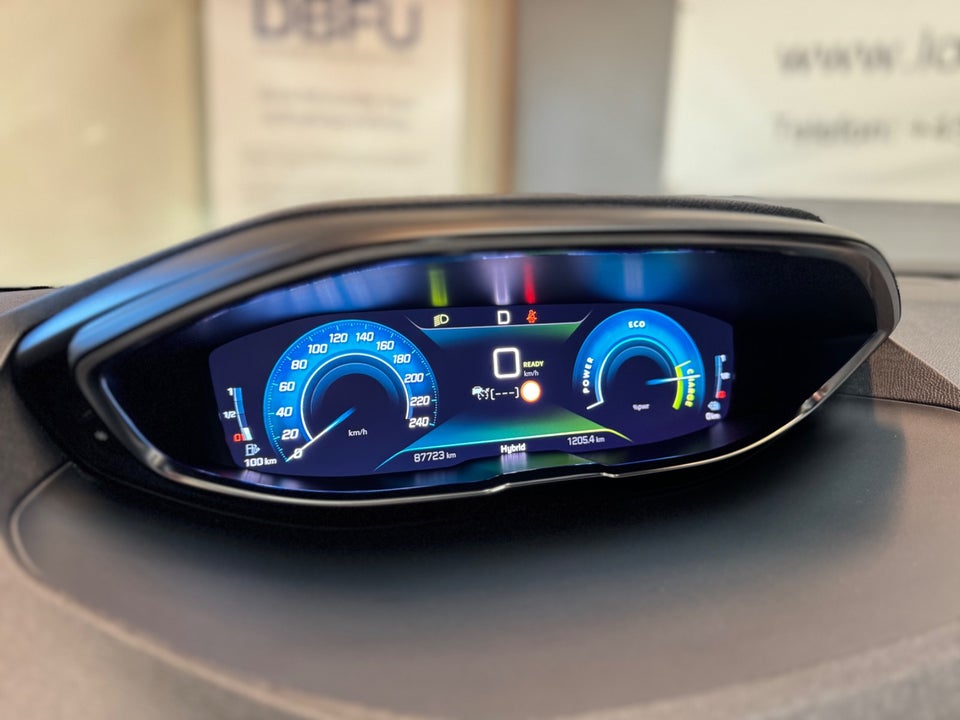 Peugeot 3008 1,6 Hybrid Allure Pack EAT8 5d