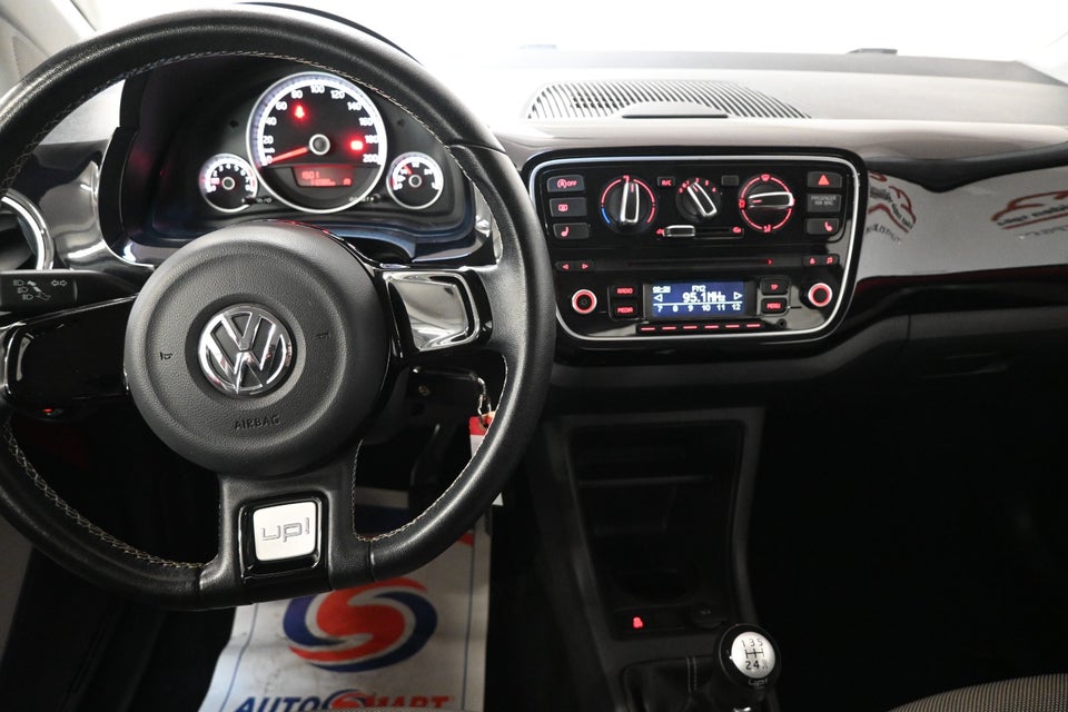 VW Up! 1,0 60 Cheer Up! BMT 5d