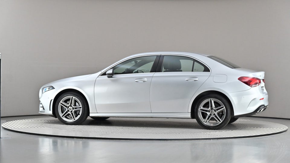 Mercedes A250 e 1,3 AMG Line aut. 5d