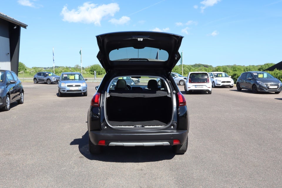 Peugeot 2008 1,6 BlueHDi 100 Allure 5d