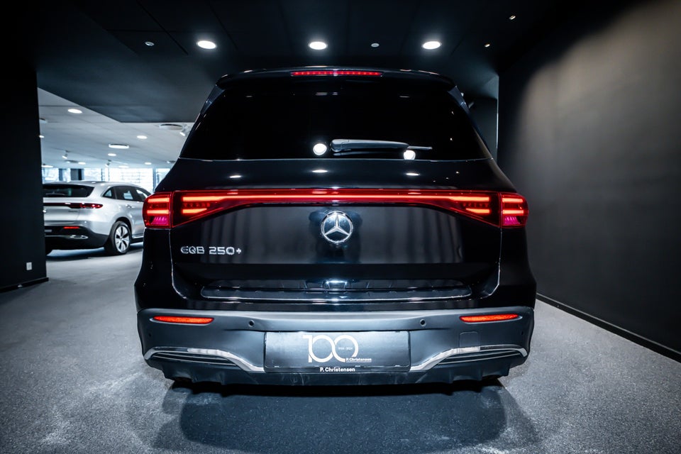 Mercedes EQB250+ AMG Premium 5d
