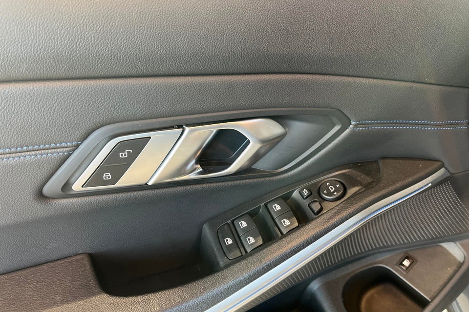 BMW 330e 2,0 M-Sport aut. 4d