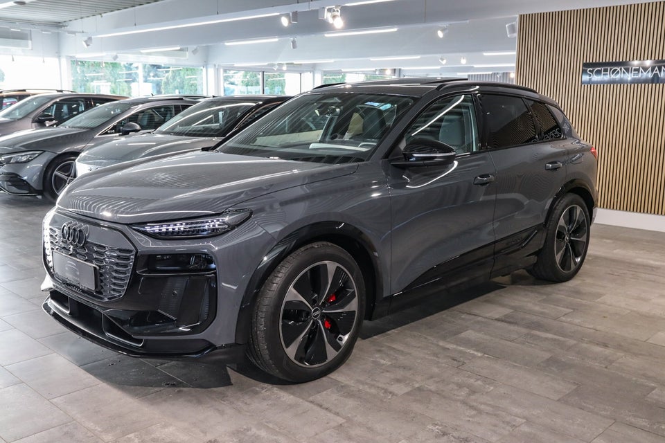 Audi SQ6 e-tron quattro 5d